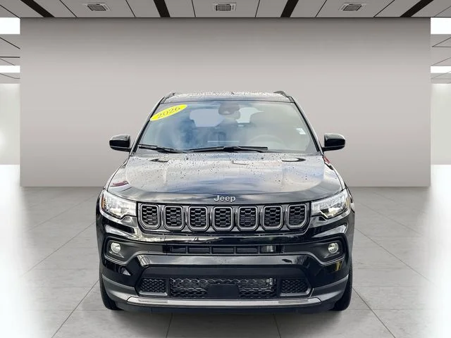 New 2026 Diamond Black Crystal Pearlcoat Jeep Latitude image 6