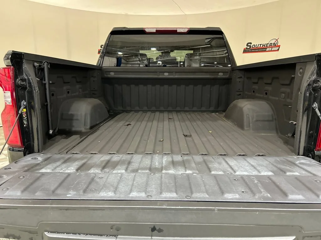 Used 2023 Black Chevrolet RST image 5