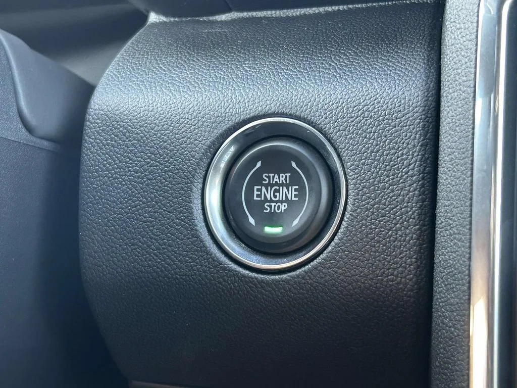 New 2027 Sterling Metallic GMC Elevation image 24