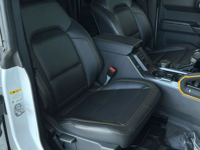 Used 2024 White Ford Badlands image 36