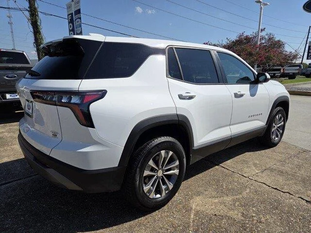 Used 2026 Summit White Chevrolet AWD LT image 5