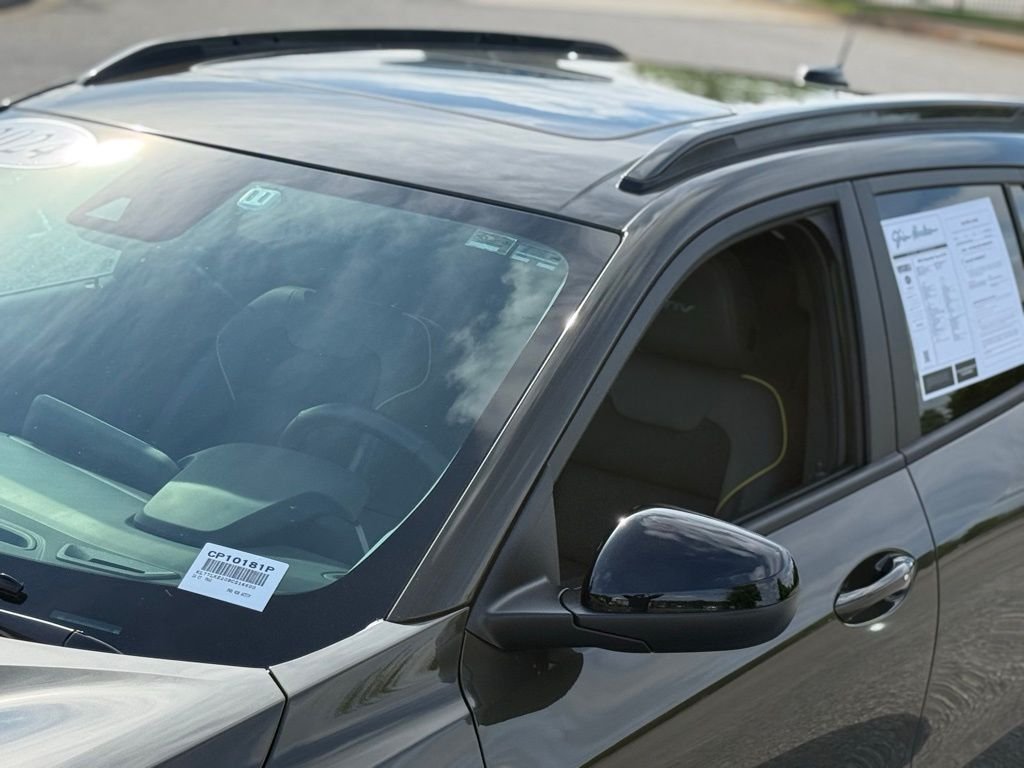 Used 2024 Brown Chevrolet ACTIV image 8