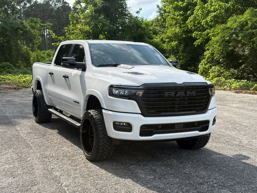 New 2026 Bright White Clear-Coat Exterior Paint RAM Laramie image 1