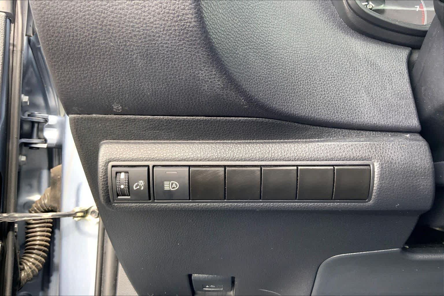 Used 2024 Celestite Toyota LE image 33
