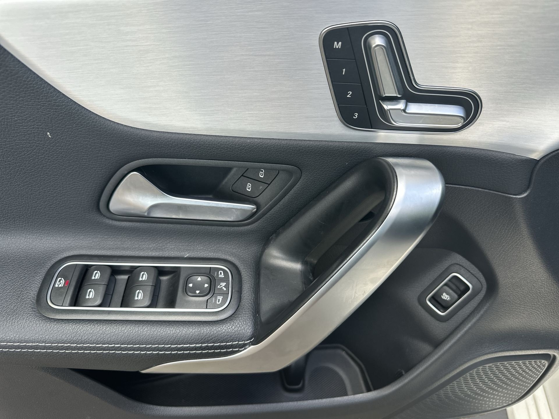 2025 Mercedes-Benz CLA CLA 250 - Photo 23