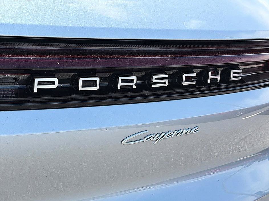 Used 2025 Dolomite Silver Metallic Porsche Base image 31