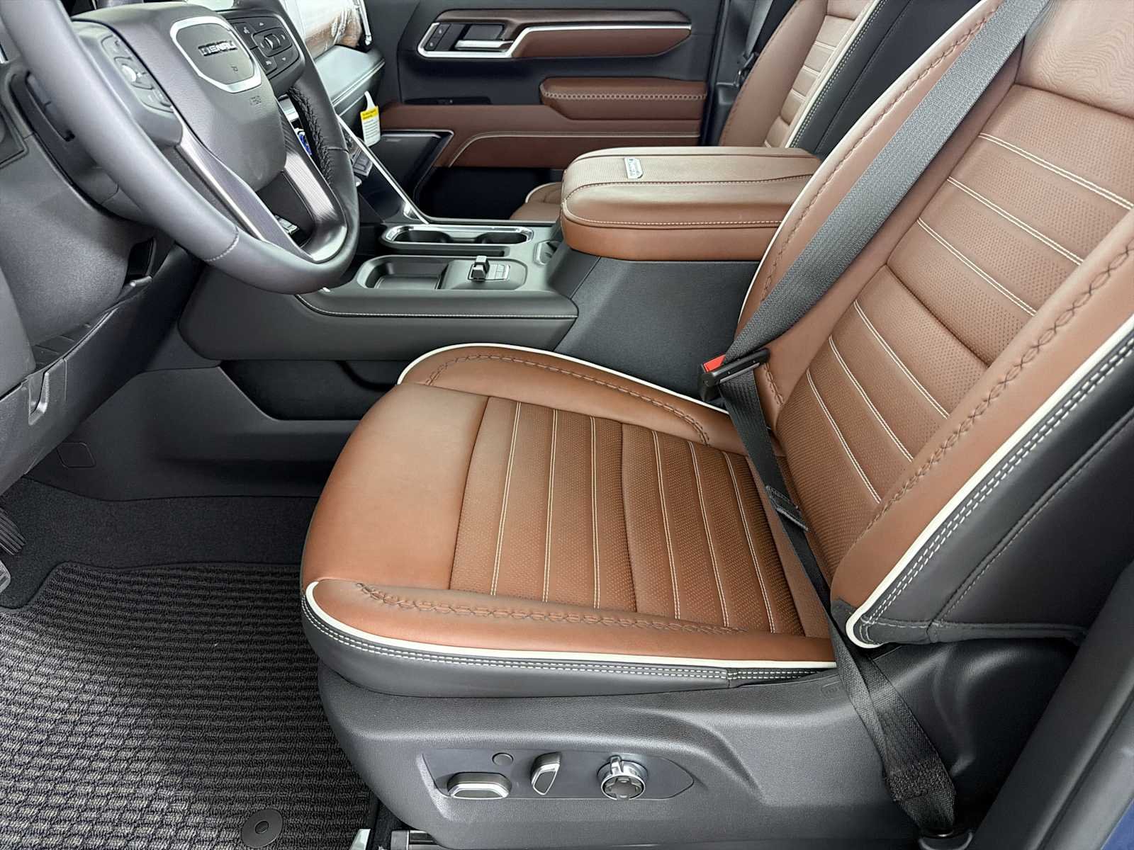 2026 GMC Sierra 2500HD Denali Ultimate - Photo 7