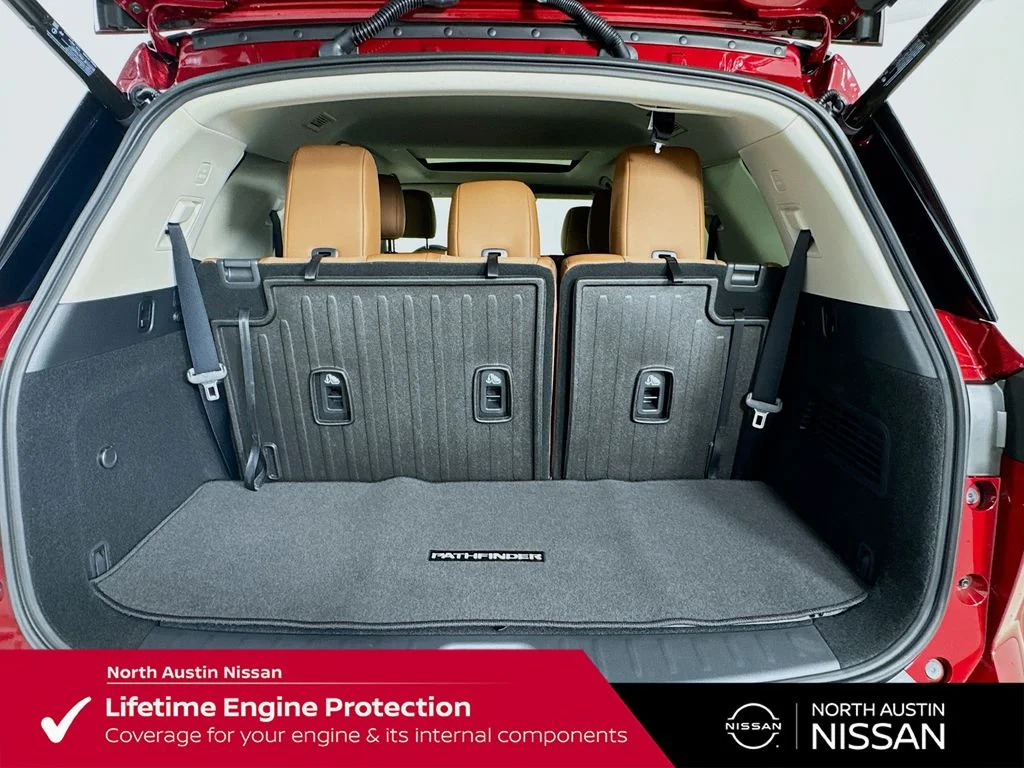 New 2026 Red Nissan Platinum image 32