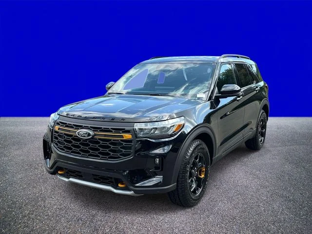 New 2026 Agate Black Metallic Ford Tremor® image 7