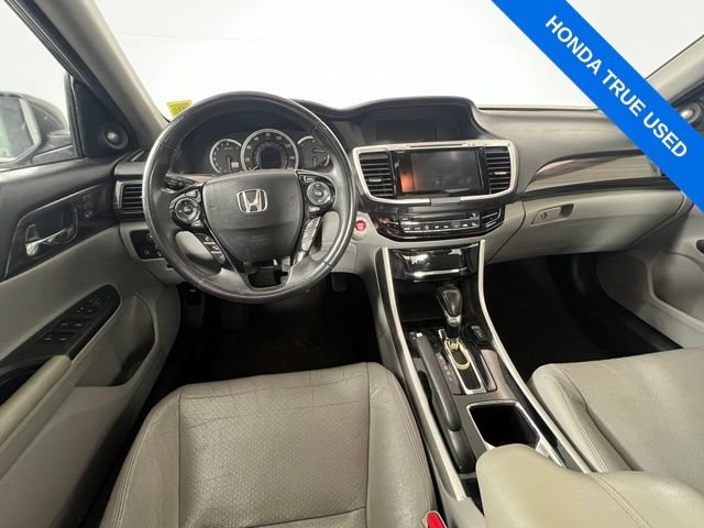 Certified Used 2016 Modern Steel Metallic Honda EX-L image 21