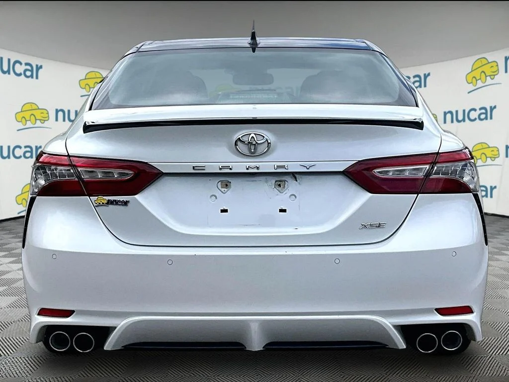 Used 2018 Black Toyota XSE V6 image 5