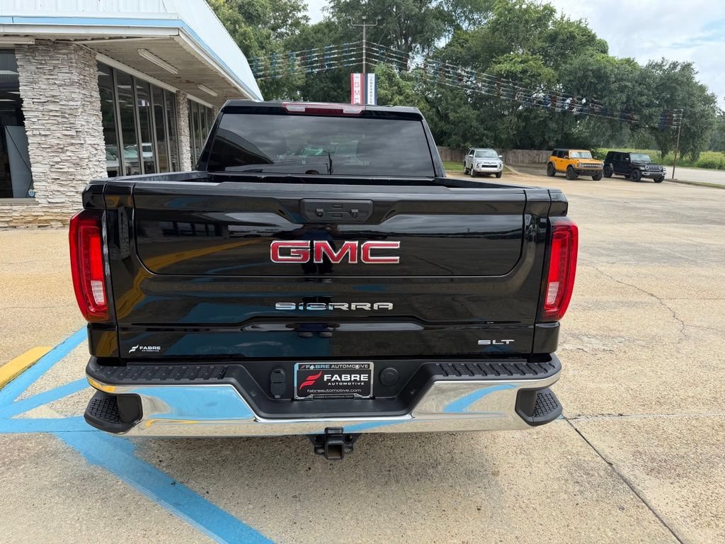 Used 2025 Onyx Black GMC SLT image 5