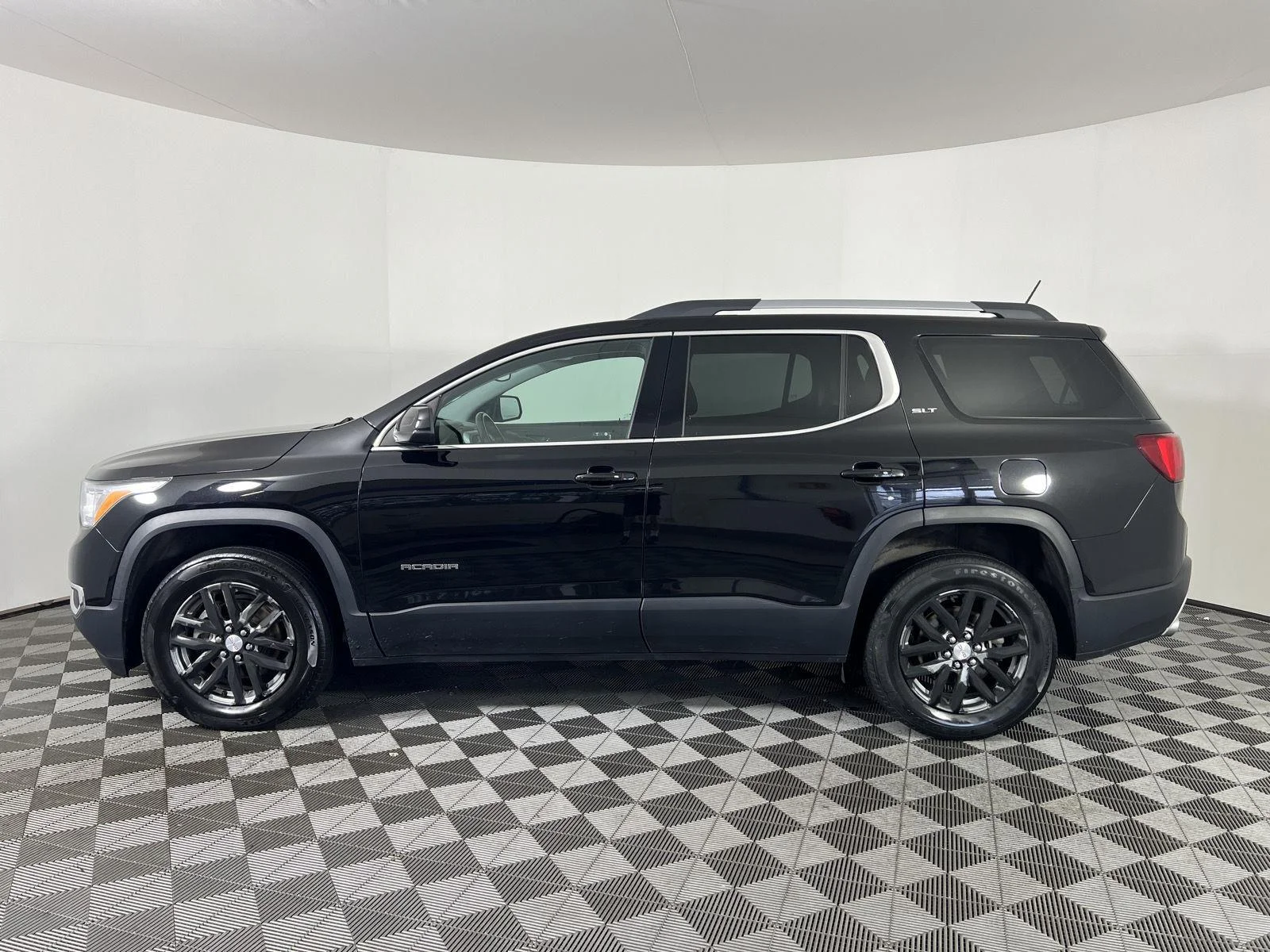 Used 2019 Ebony Twilight Metallic GMC SLT image 6