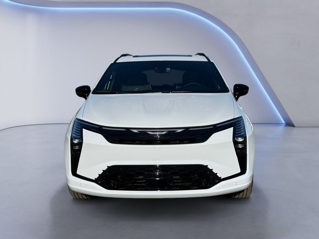 New 2027 Bright White Clear-Coat Exterior Paint Chrysler Limited image 8