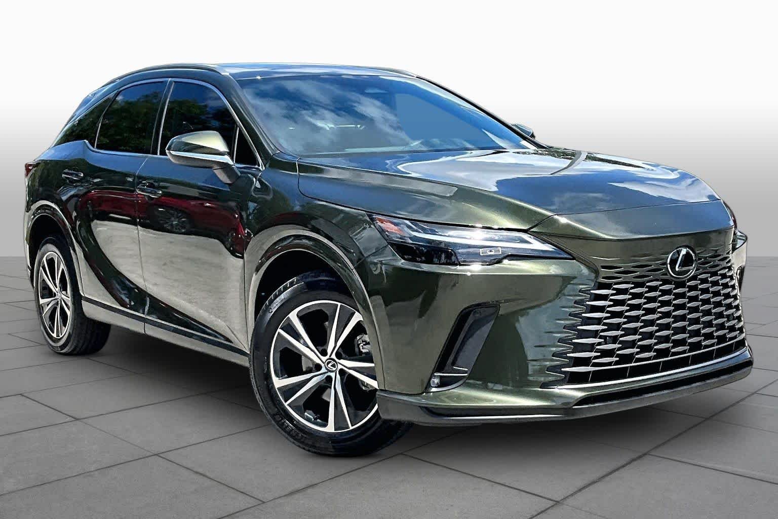 Used 2023 Nori Green Pearl Lexus Premium image 3