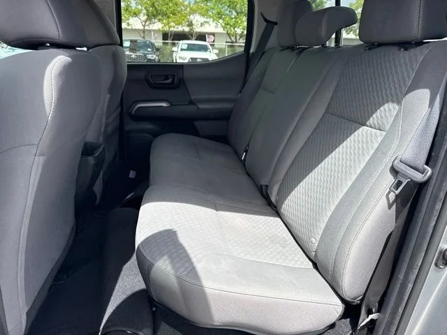 Used 2022 Silver Toyota SR5 image 12