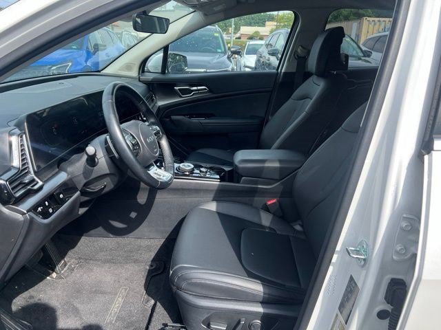Certified Used 2023 Snow White Pearl Kia EX image 5