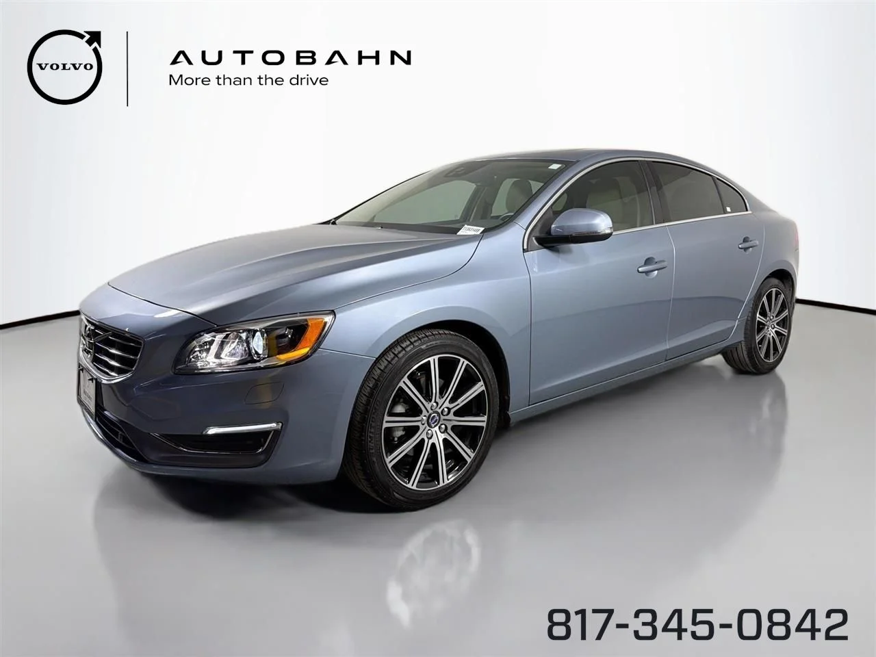 2018 Volvo S60 T5 Inscription Platinum's photo