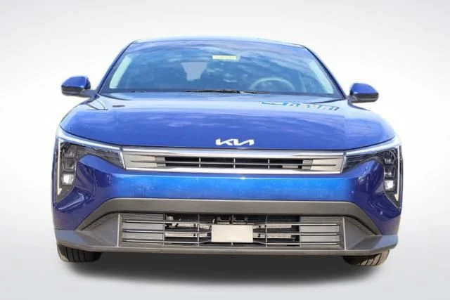 Used 2026 Blue Kia LXS image 4