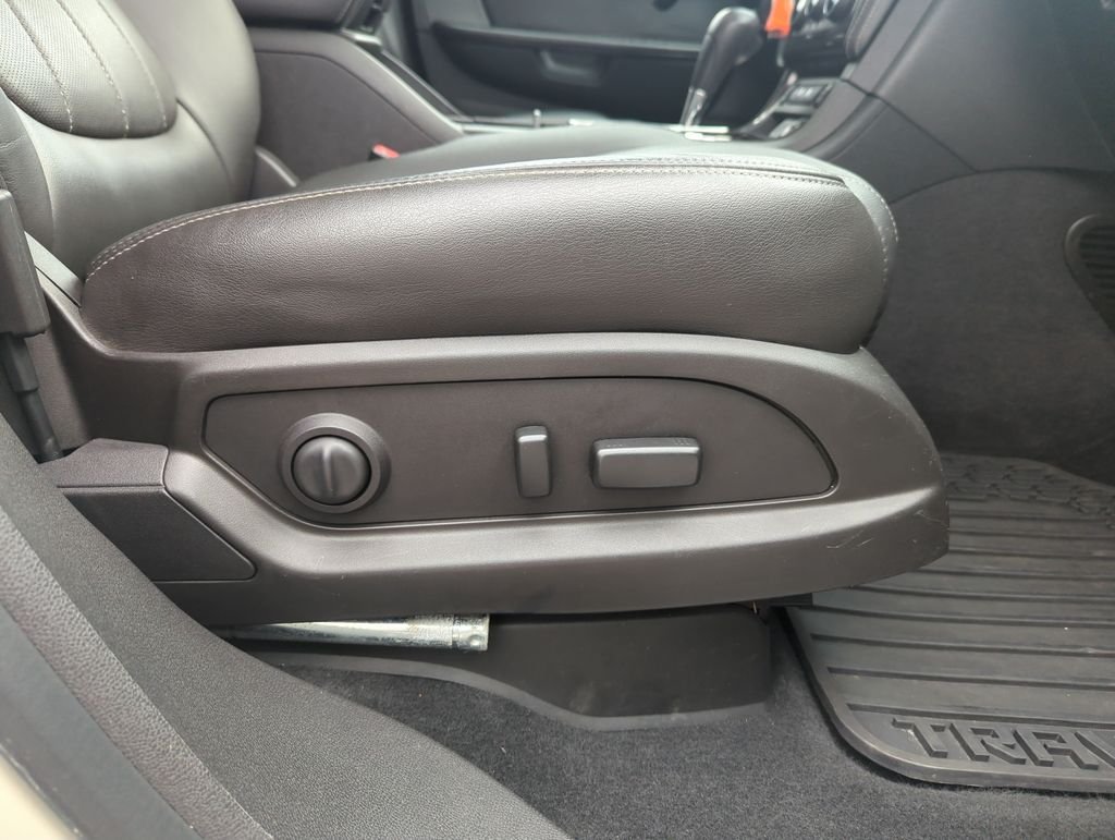 Used 2016 Gold Chevrolet LTZ image 40