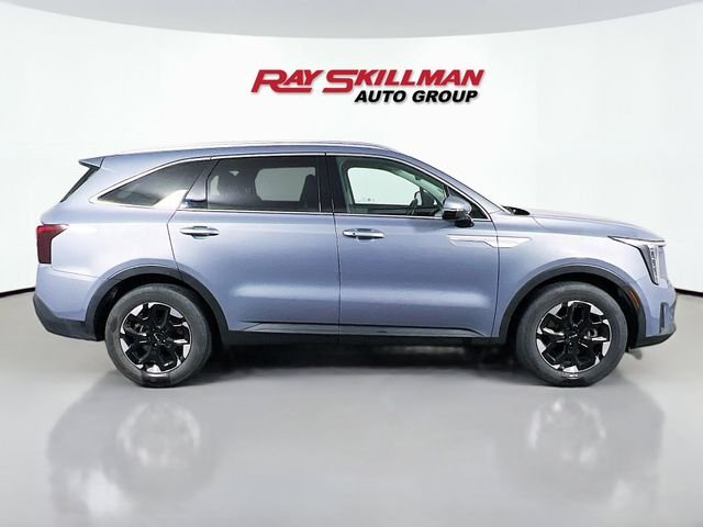 2024 Kia Sorento S - Photo 8