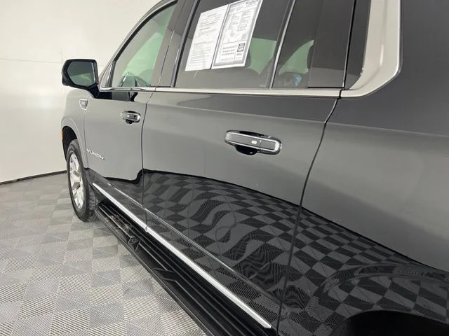 2023 GMC Yukon XL SLT - Photo 10