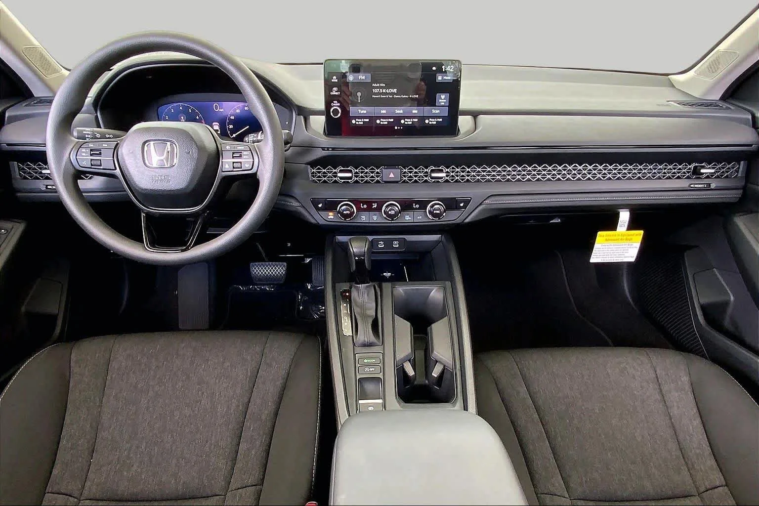 Used 2026 Solar Silver Metallic Honda SE image 16