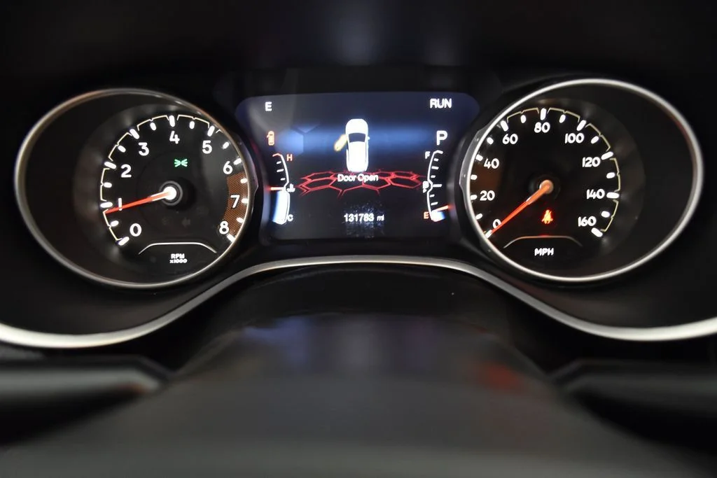 Used 2020 Black Jeep Limited image 11