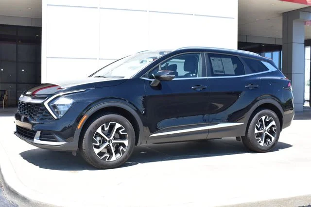 Used 2023 Black Kia EX image 2