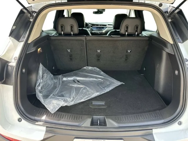 Used 2021 White Buick Preferred image 11