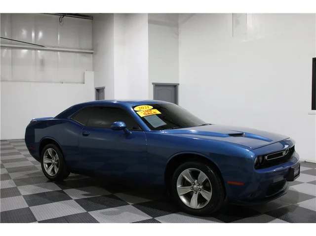 2021 Dodge Challenger SXT