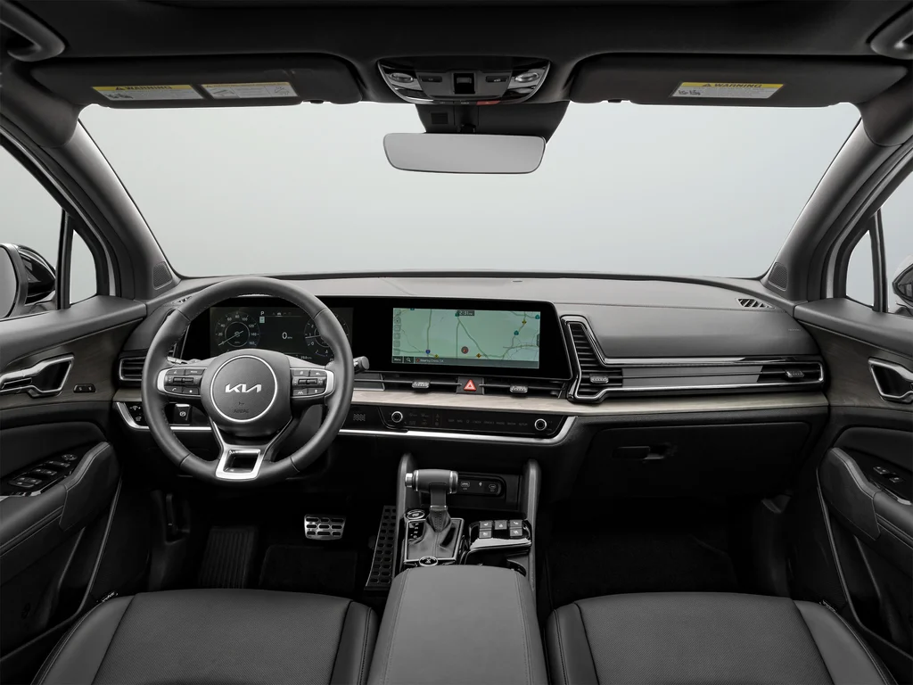 Used 2023 White Kia X-Line image 19