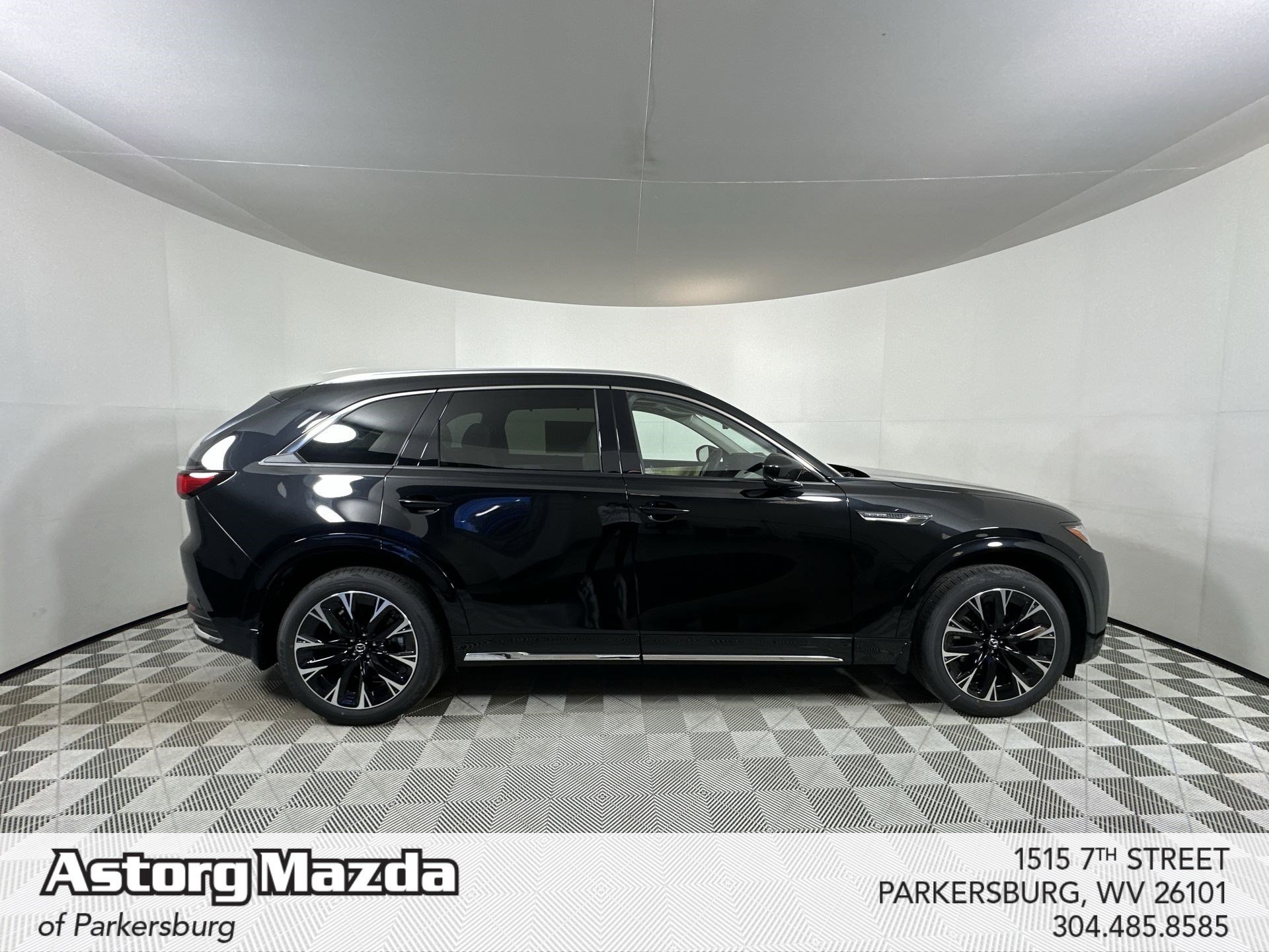 New 2025 Jet Black Mica Mazda S Premium Plus Package image 9