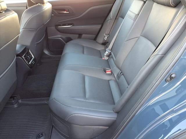 2026 Toyota Crown Platinum - Photo 10