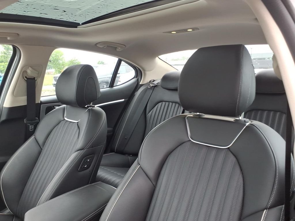 2026 GENESIS G70 Prestige - Photo 17