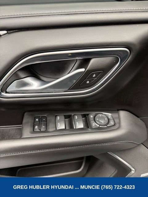 Used 2022 Black Chevrolet Z71 image 46