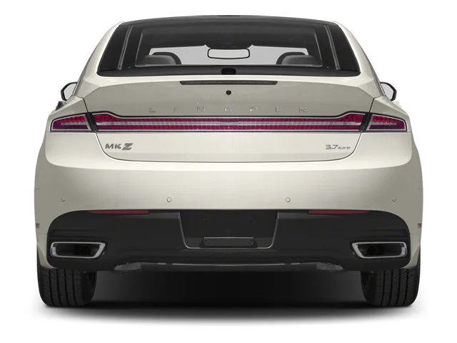 Used 2013 Bordeaux Lincoln  image 5