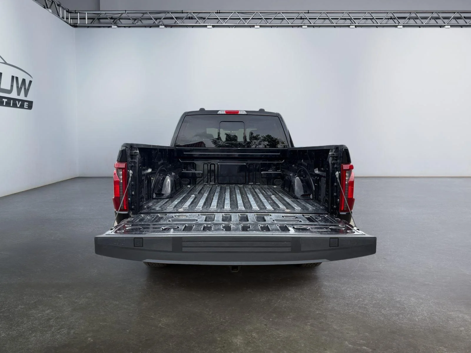 Used 2024 Agate Black Ford XLT image 22