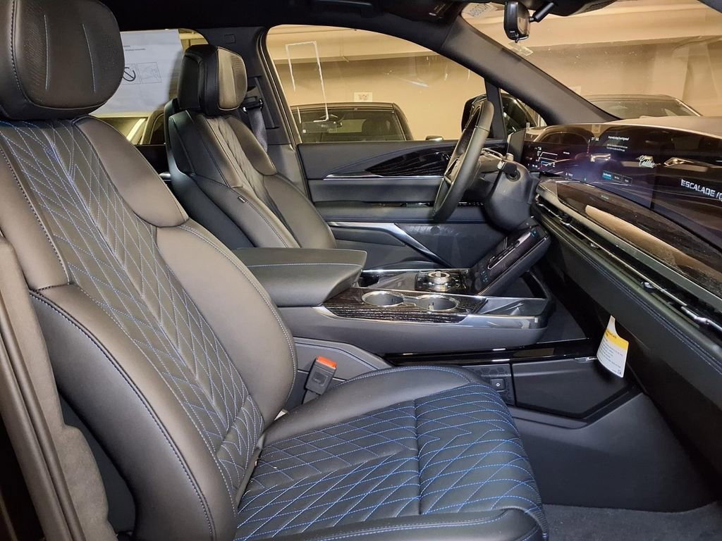 2026 Cadillac Escalade IQL Sport - Photo 6