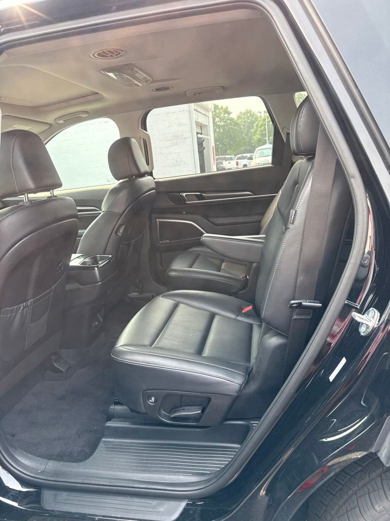 Certified Used 2025 Black Kia S image 3