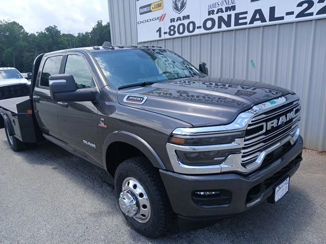 New 2026 Granite Crystal Metallic Clear-Coat Exterior Paint RAM Laramie image 1