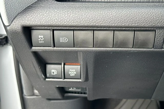 Used 2025 Beige Toyota XLE image 34