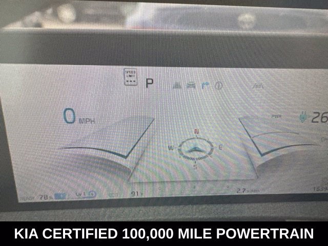 Used 2023  Kia Wind image 4