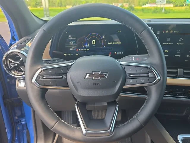 Used 2025 Reef Blue Metallic Chevrolet ACTIV image 17