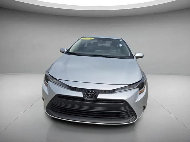 Used 2023 Classic Silver Metallic Toyota LE image 8