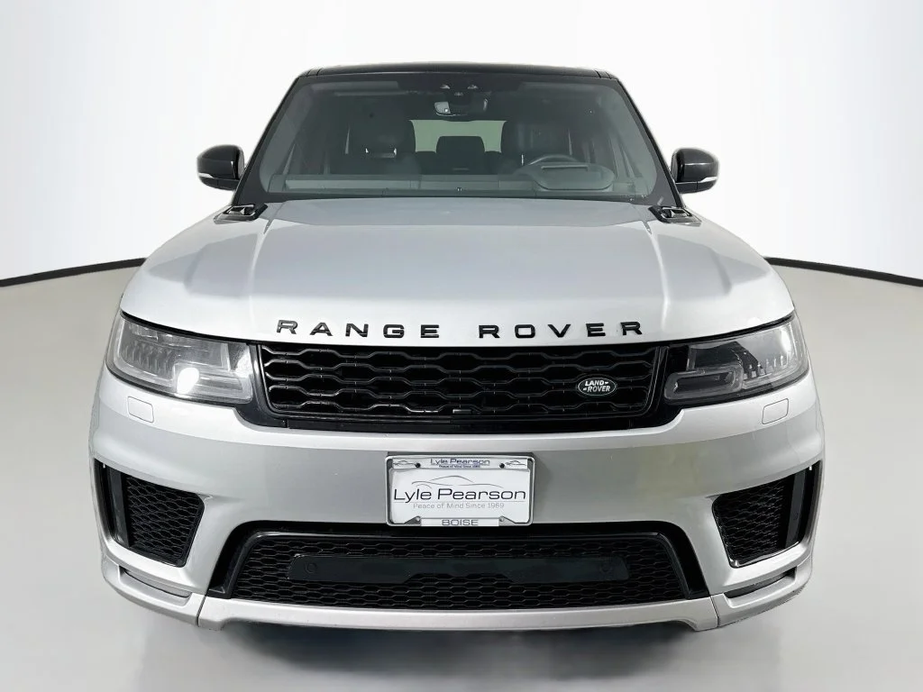 Used 2019 Indus Silver Metallic Land Rover HST image 6