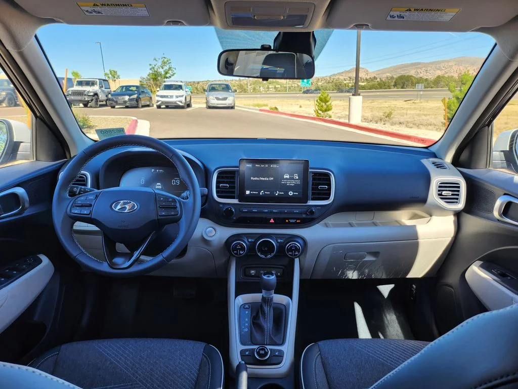 New 2026 White Hyundai SEL image 15