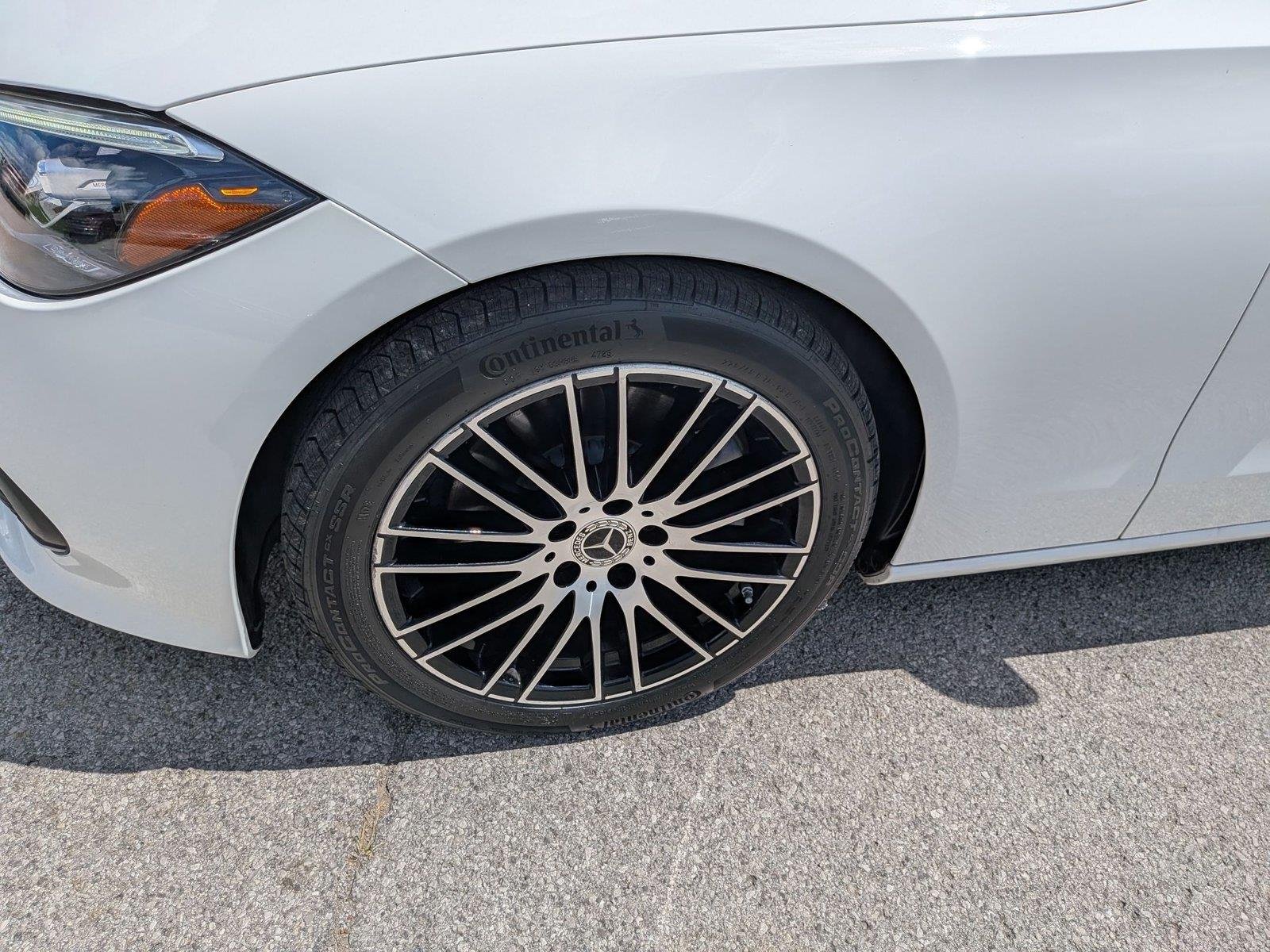 Used 2022 Polar White Mercedes-Benz C 300 image 39