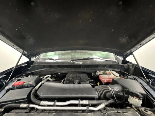 Used 2022 Blue Chevrolet Custom image 29