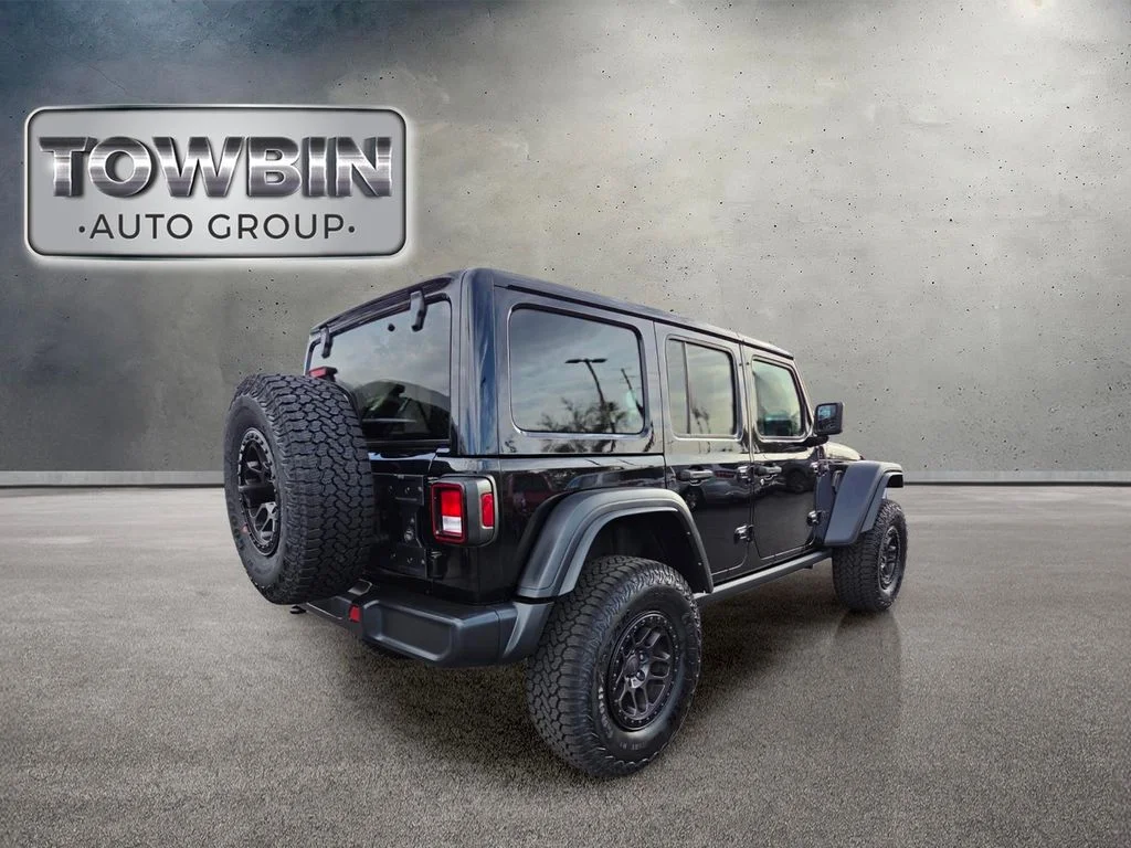 Used 2022 Black Jeep Unlimited High Tide image 4